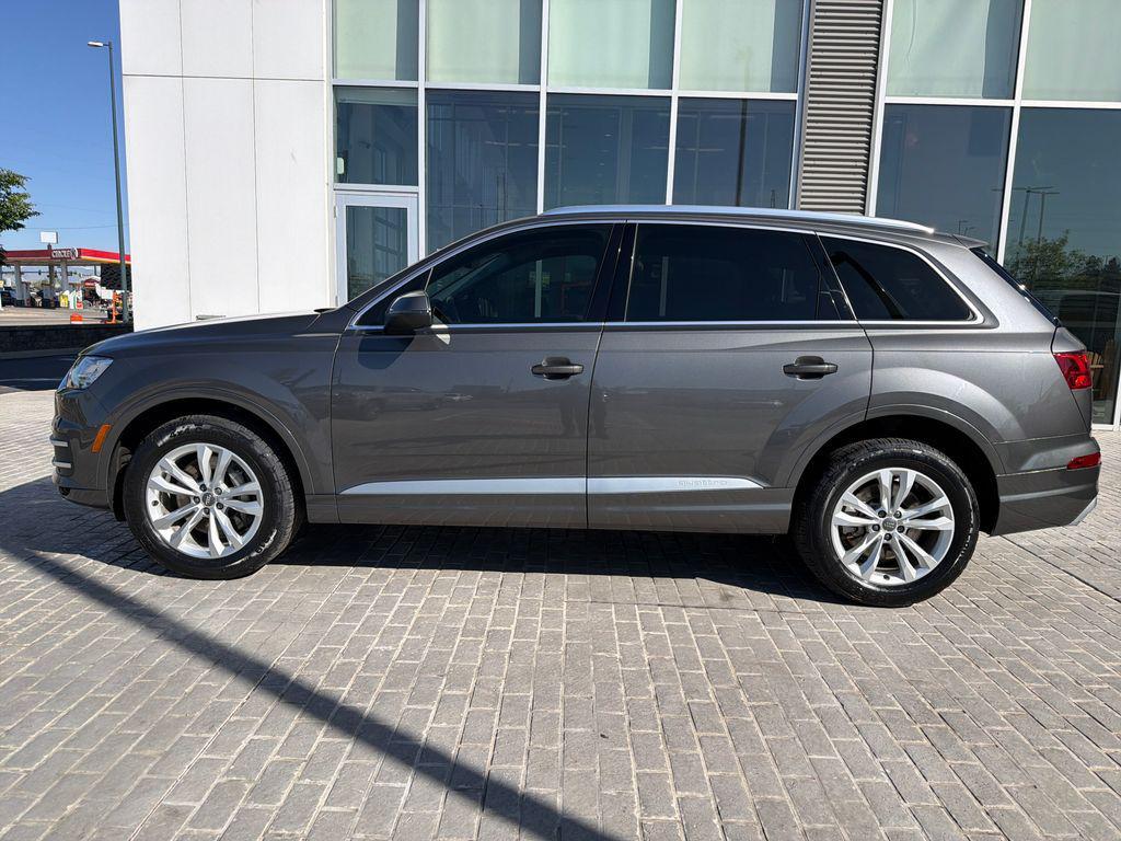 used 2019 Audi Q7 car, priced at $18,936