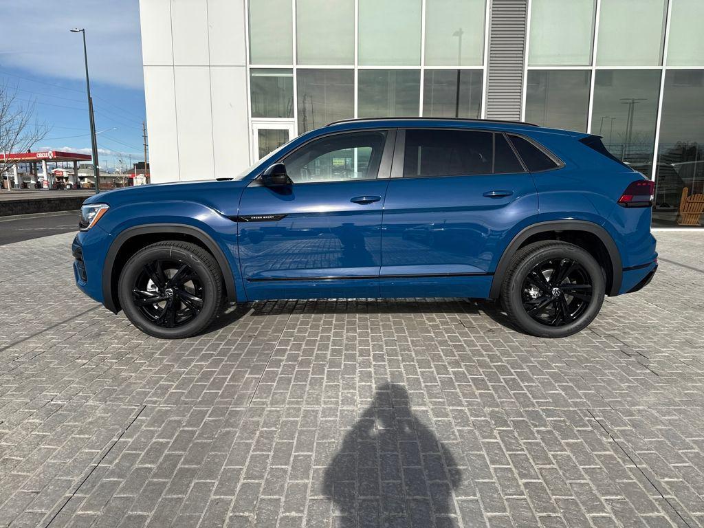 new 2026 Volkswagen Atlas Cross Sport car, priced at $48,892