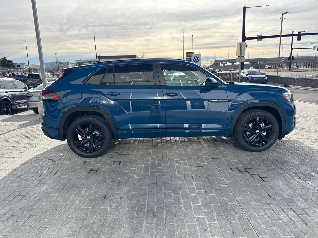 new 2026 Volkswagen Atlas Cross Sport car, priced at $48,892