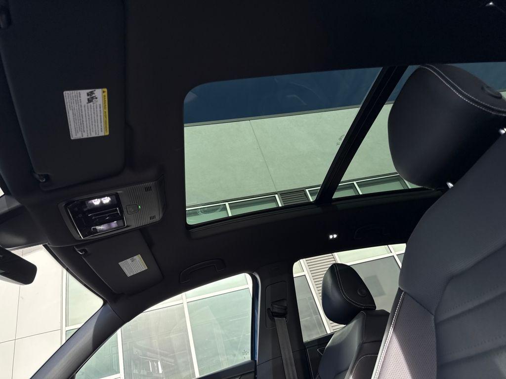 new 2026 Volkswagen Atlas Cross Sport car, priced at $48,892