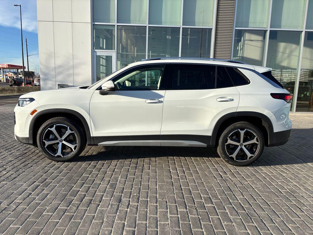 new 2026 Volkswagen Tiguan car, priced at $35,818