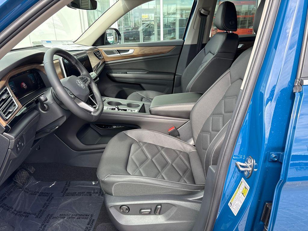 new 2026 Volkswagen Atlas car, priced at $38,709