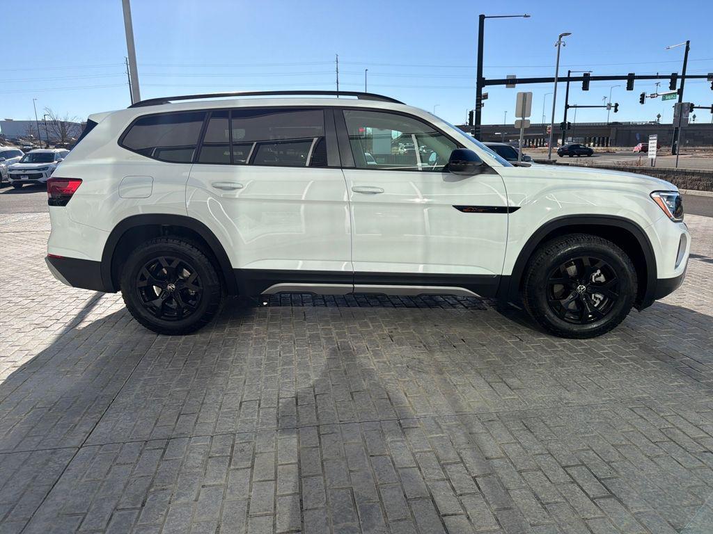 used 2025 Volkswagen Atlas car, priced at $39,009