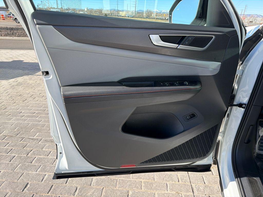 used 2025 Volkswagen Atlas car, priced at $39,009