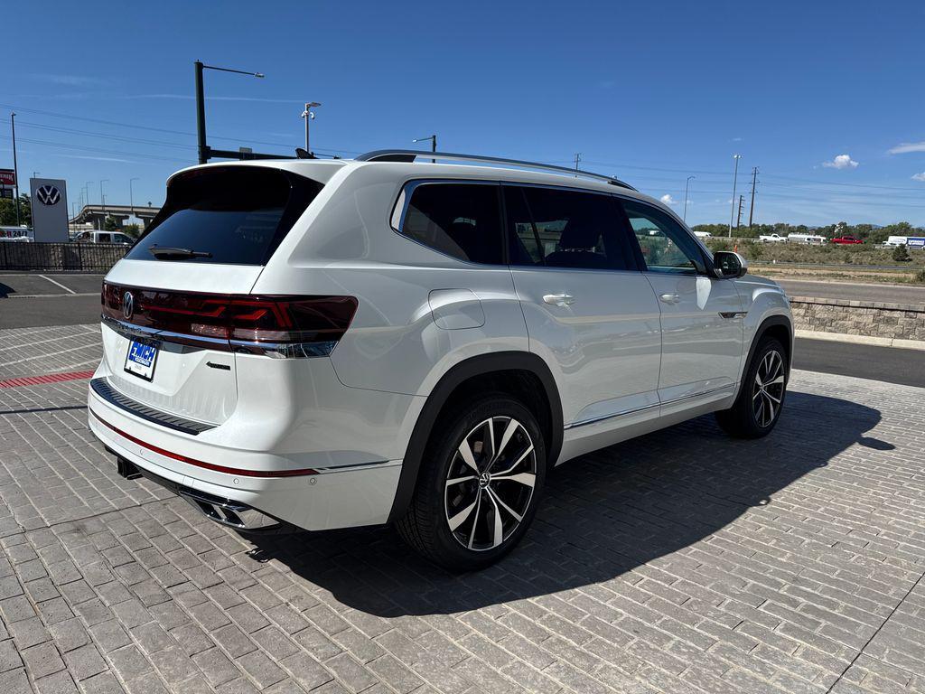 new 2026 Volkswagen Atlas car, priced at $52,151