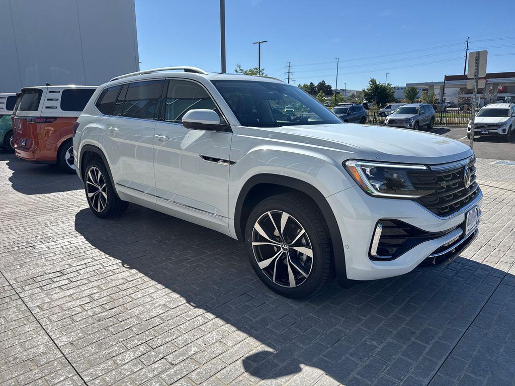 new 2026 Volkswagen Atlas car, priced at $52,151