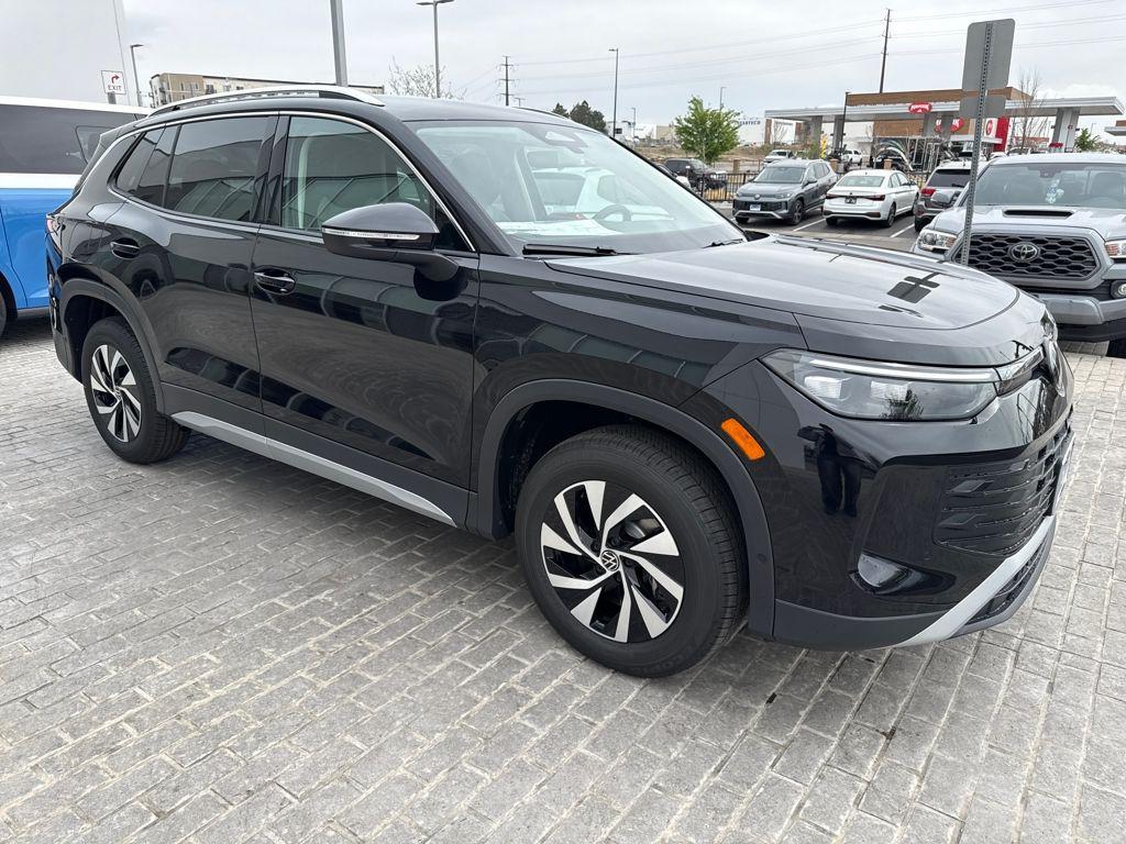 new 2026 Volkswagen Tiguan car, priced at $31,990