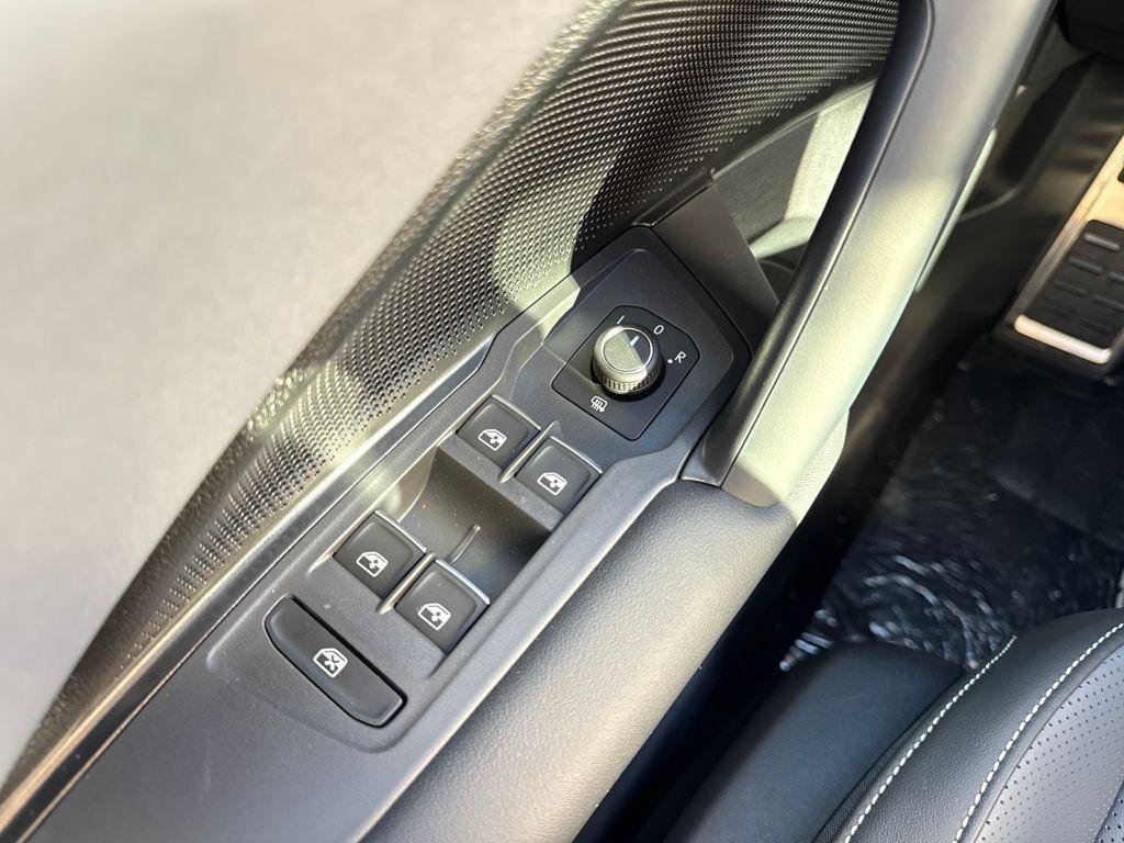 new 2026 Volkswagen Tiguan car, priced at $38,688