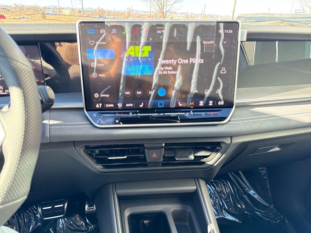 new 2026 Volkswagen Tiguan car, priced at $38,688