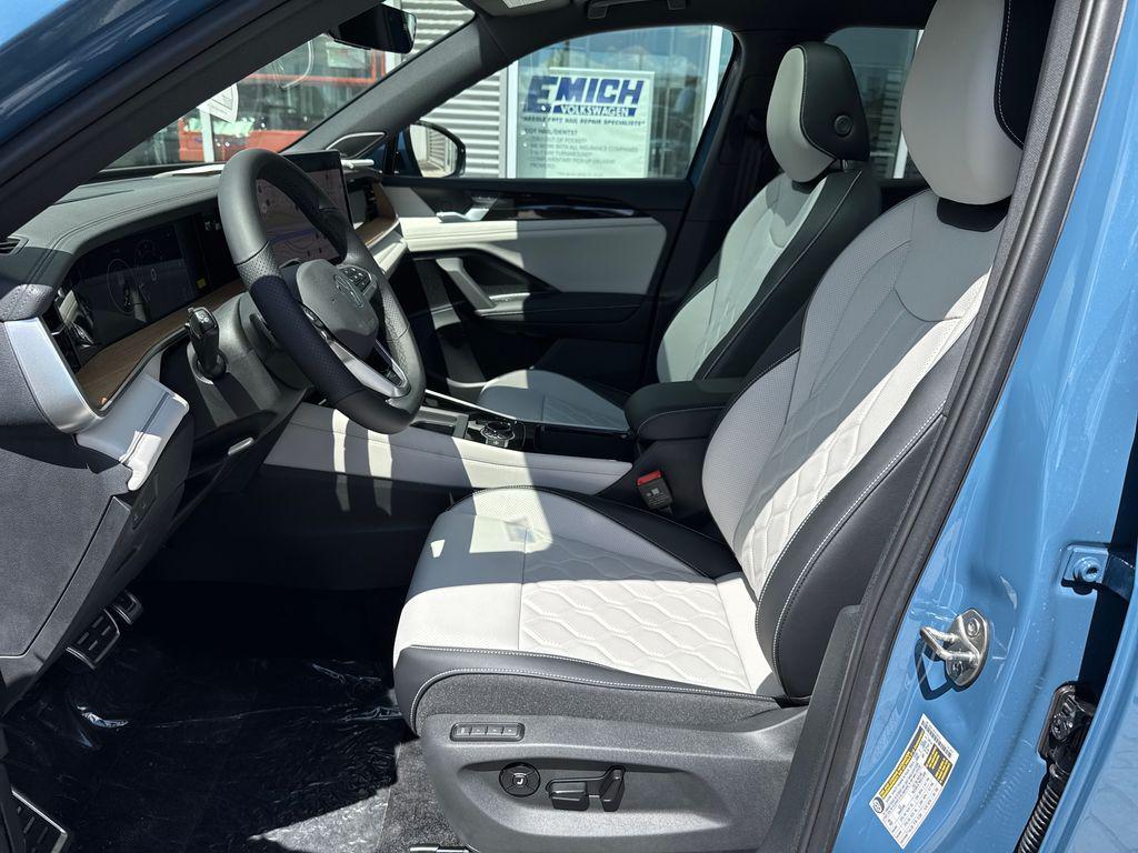 new 2026 Volkswagen Tiguan car, priced at $44,327