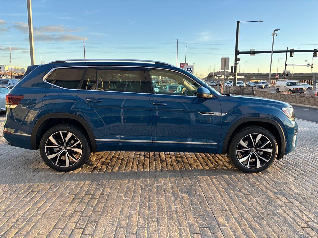 new 2026 Volkswagen Atlas car, priced at $52,474