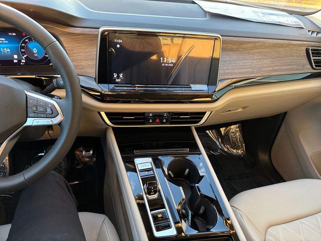 new 2026 Volkswagen Atlas car, priced at $52,474