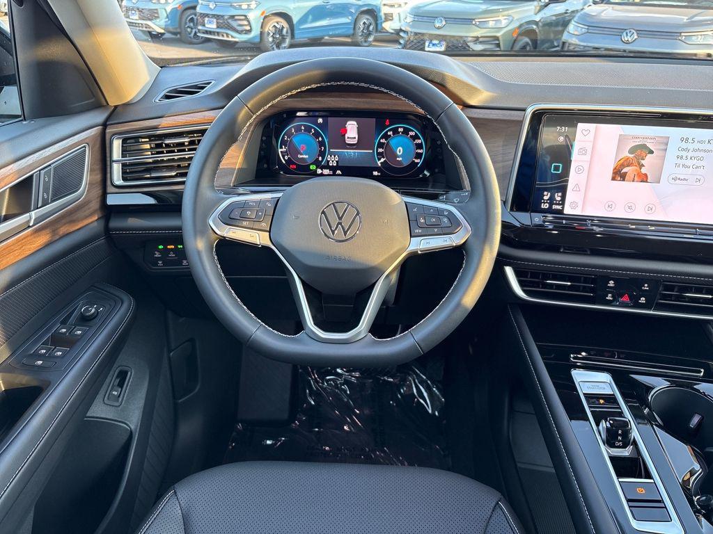 new 2026 Volkswagen Atlas car, priced at $44,066