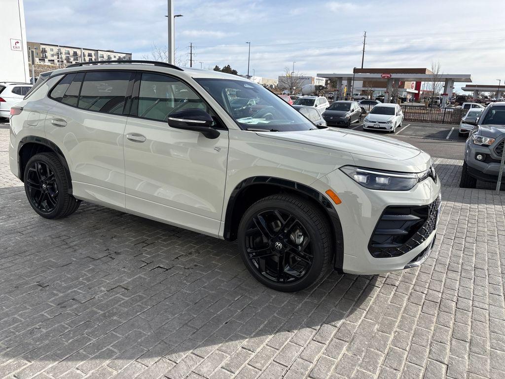 new 2026 Volkswagen Tiguan car, priced at $38,688