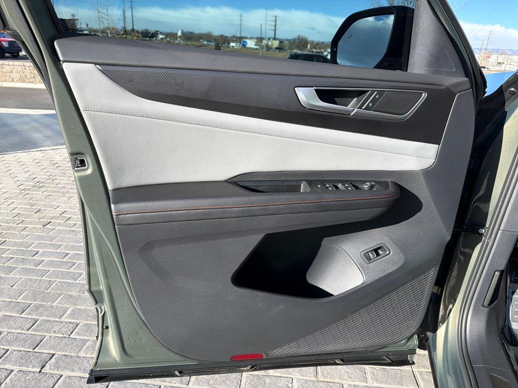 used 2024 Volkswagen Atlas car, priced at $37,903