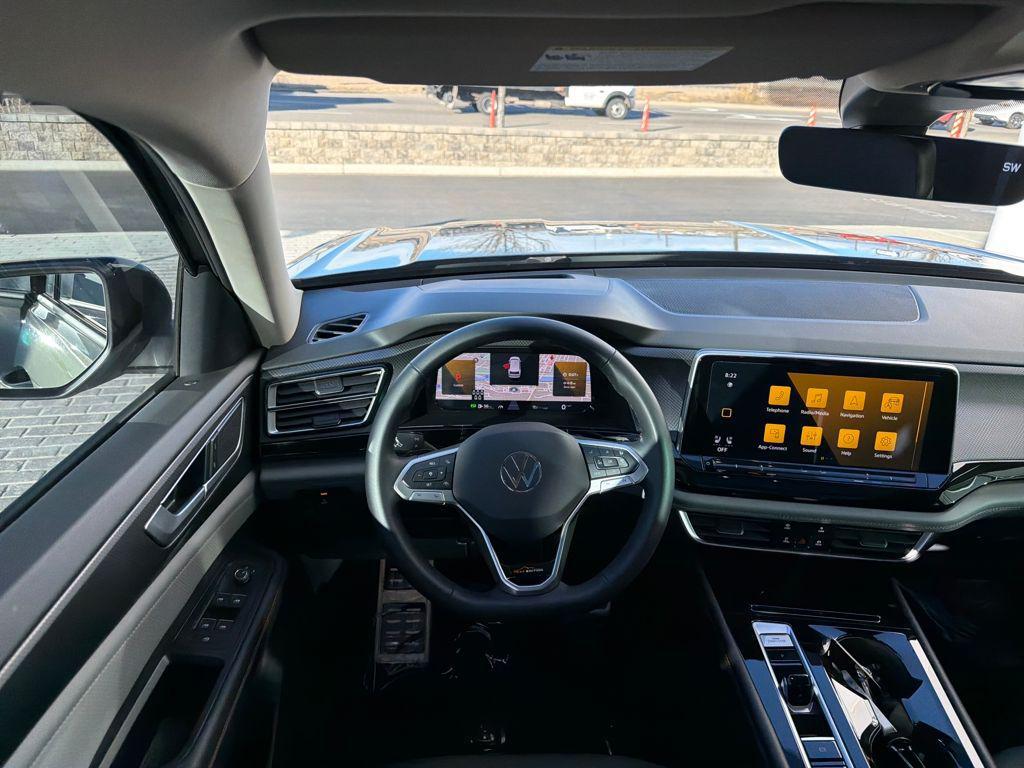 used 2024 Volkswagen Atlas car, priced at $37,903