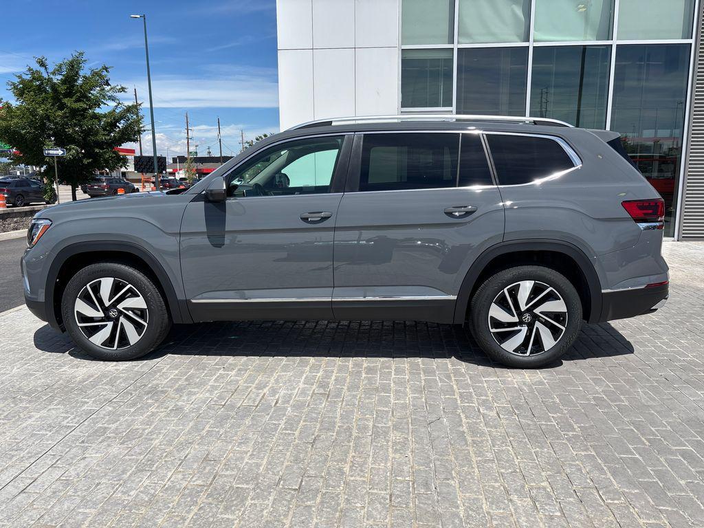 new 2026 Volkswagen Atlas car, priced at $47,991