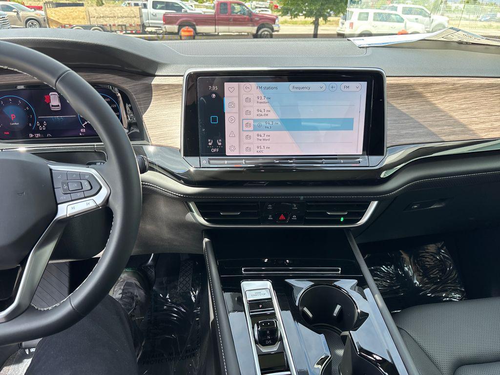 new 2026 Volkswagen Atlas car, priced at $47,991
