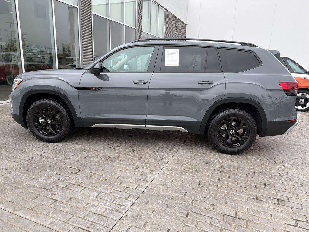 used 2025 Volkswagen Atlas car, priced at $41,515