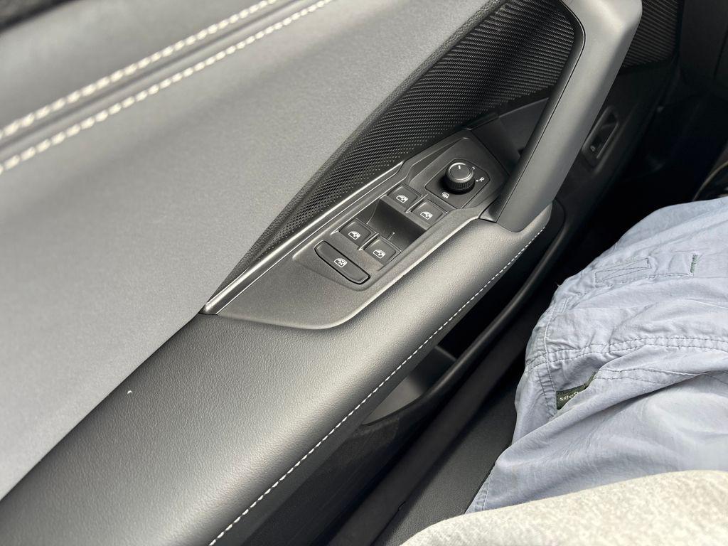 new 2026 Volkswagen Tiguan car, priced at $35,026