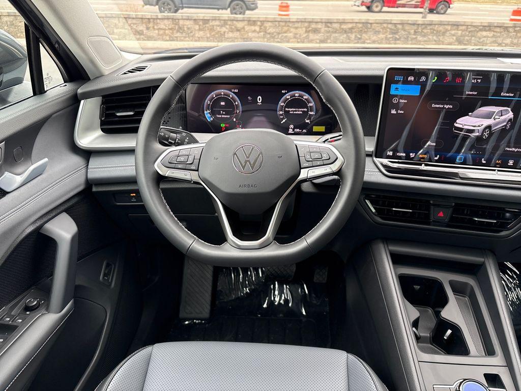 new 2026 Volkswagen Tiguan car, priced at $35,026