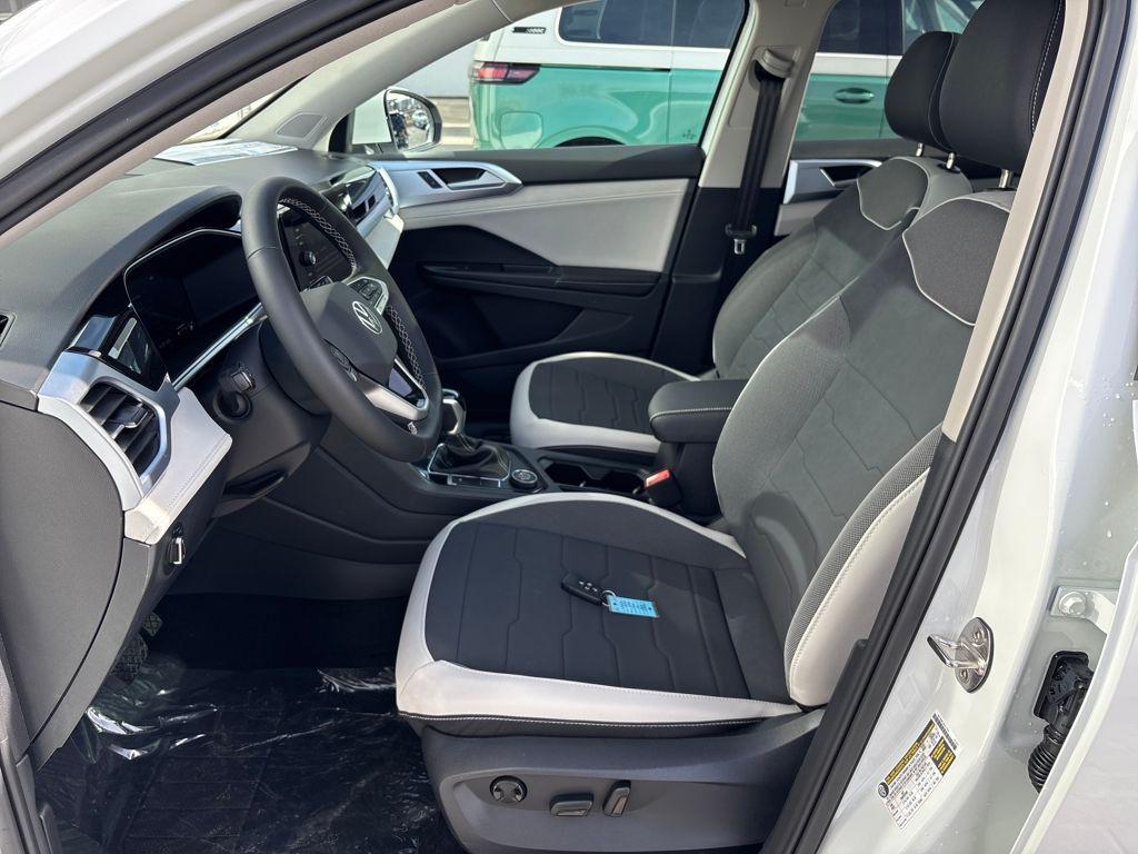 new 2026 Volkswagen Taos car, priced at $32,306