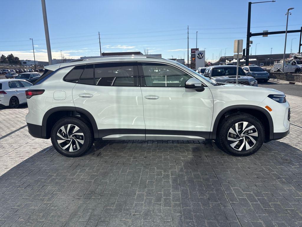 new 2026 Volkswagen Tiguan car, priced at $31,990