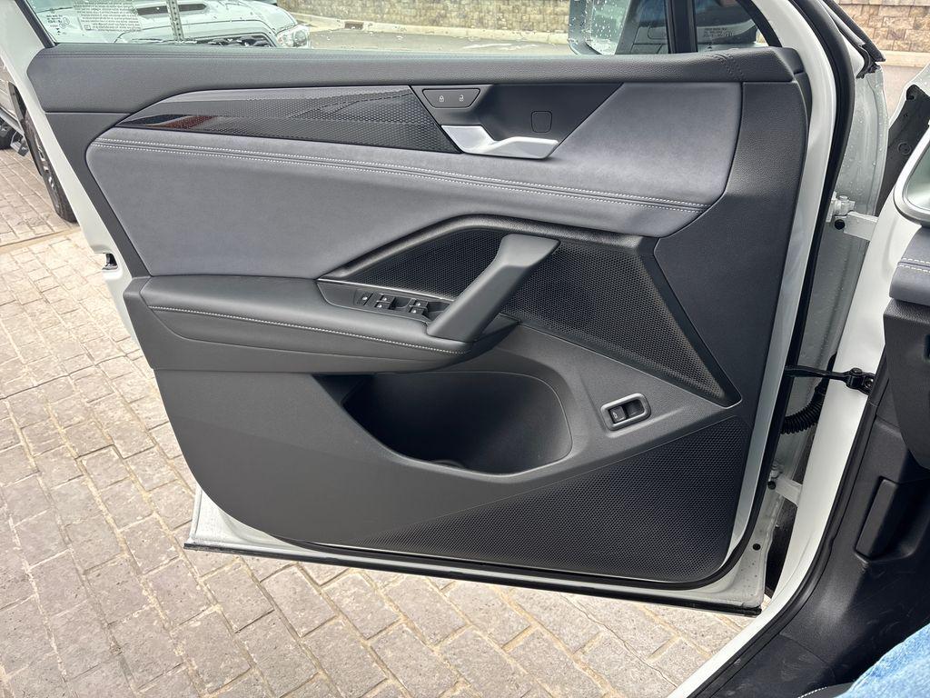 new 2026 Volkswagen Tiguan car, priced at $37,300
