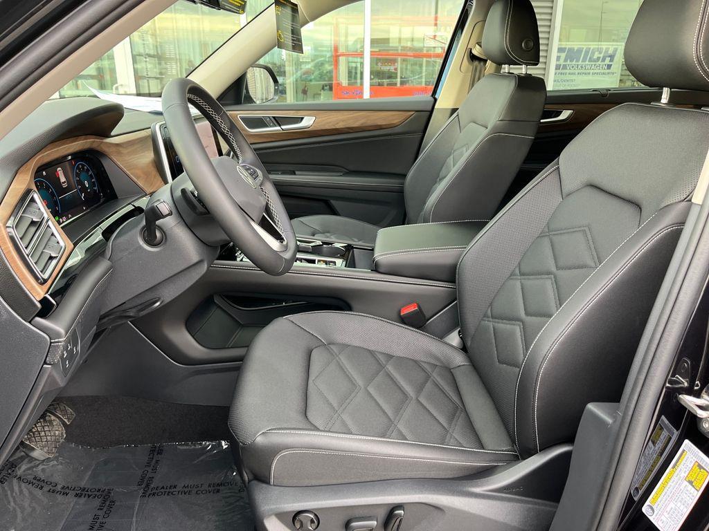 new 2026 Volkswagen Atlas car, priced at $43,579