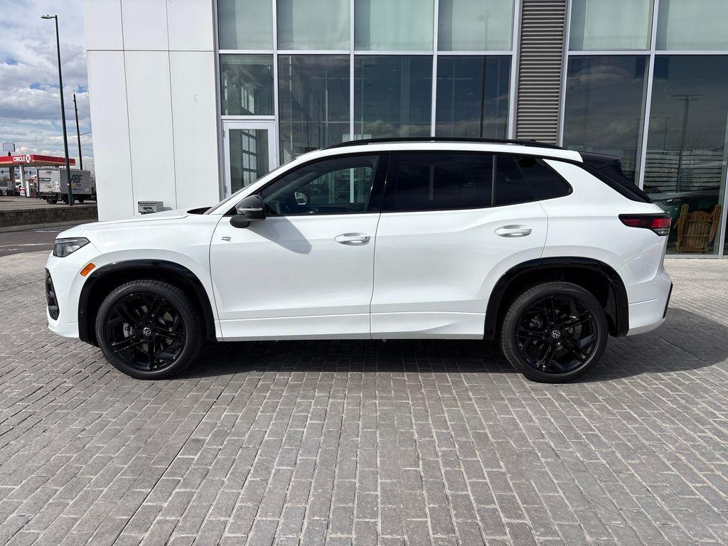 new 2026 Volkswagen Tiguan car, priced at $38,800