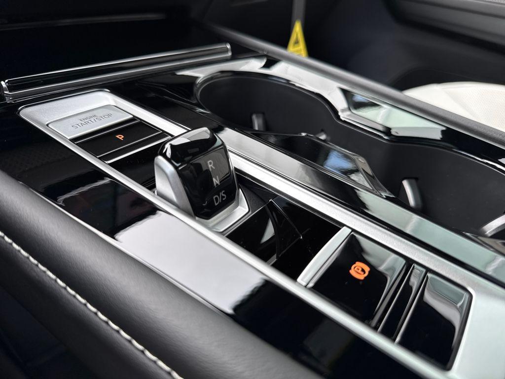 new 2026 Volkswagen Atlas Cross Sport car, priced at $51,434