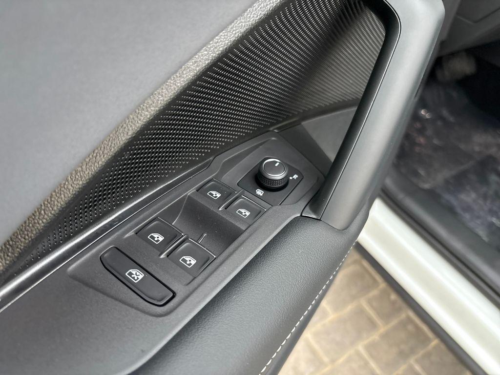 new 2026 Volkswagen Tiguan car, priced at $35,026