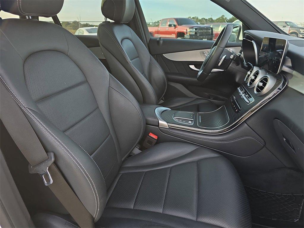 used 2020 Mercedes-Benz GLC 300 car, priced at $17,927