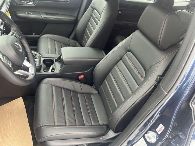 new 2026 Honda CR-V Hybrid car, priced at $39,683