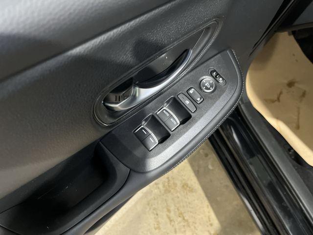 used 2025 Honda HR-V car, priced at $29,040