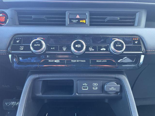 new 2025 Honda Pilot car, priced at $48,292