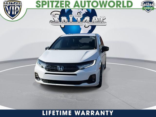 new 2026 Honda Odyssey car, priced at $43,195