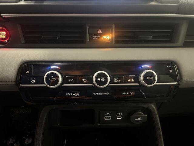 new 2025 Honda Pilot car, priced at $47,803