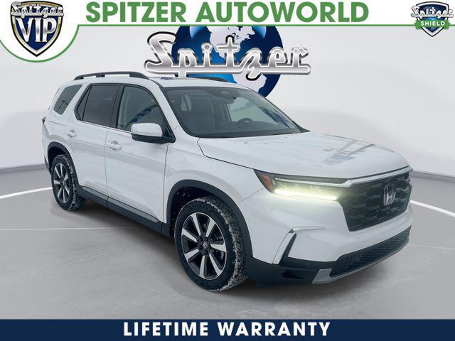 new 2025 Honda Pilot car, priced at $47,803