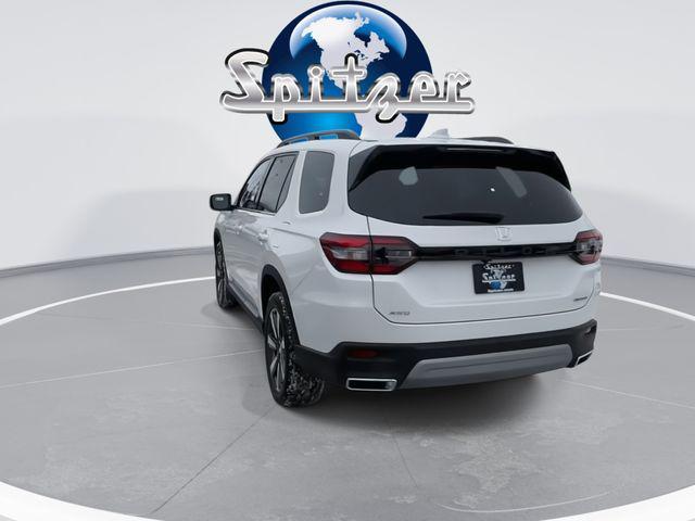 new 2025 Honda Pilot car, priced at $47,803