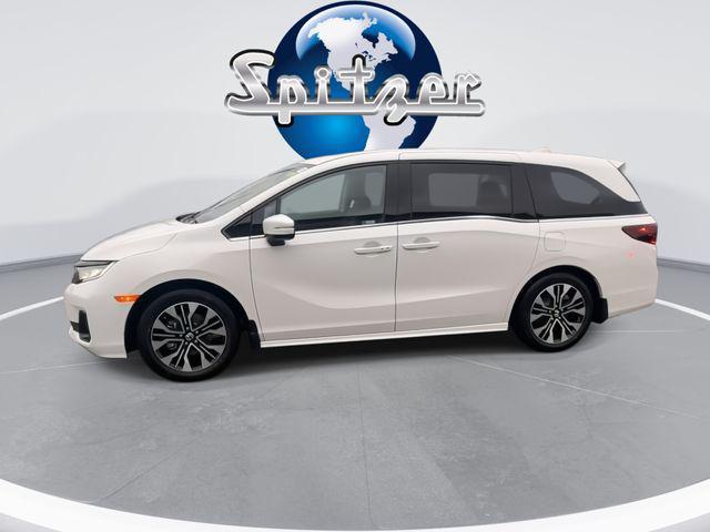 new 2026 Honda Odyssey car, priced at $50,478