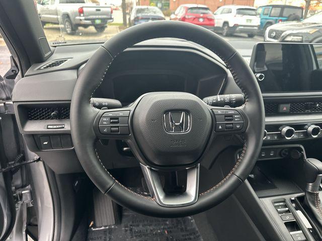 new 2026 Honda CR-V Hybrid car, priced at $39,683