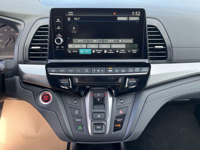 new 2026 Honda Odyssey car, priced at $42,164