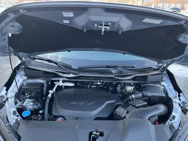 new 2026 Honda Odyssey car, priced at $46,205