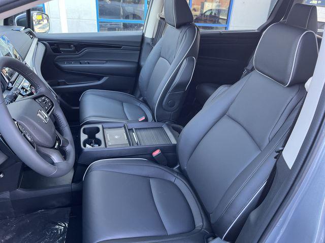 new 2026 Honda Odyssey car, priced at $46,205