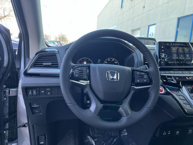 new 2026 Honda Odyssey car, priced at $46,205