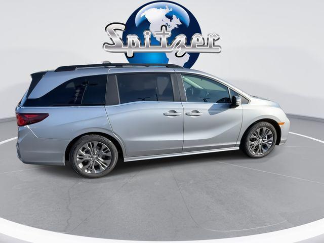 new 2026 Honda Odyssey car, priced at $46,205