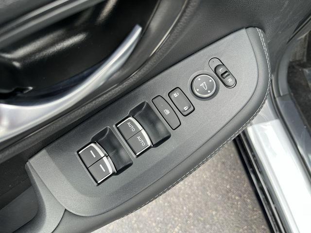 new 2026 Honda HR-V car, priced at $32,337