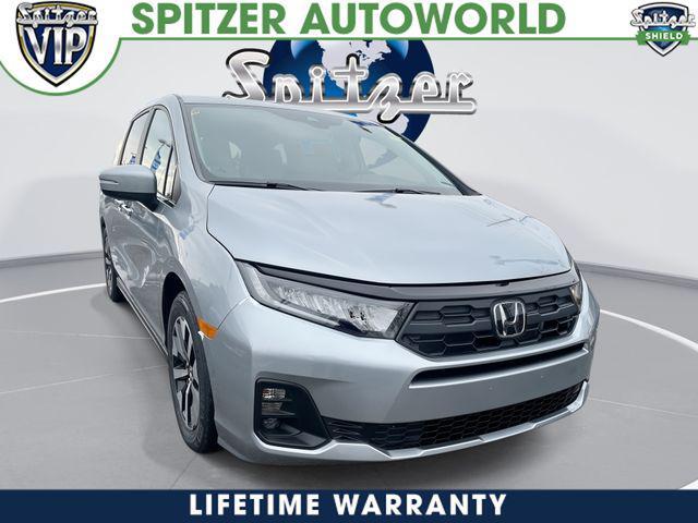new 2026 Honda Odyssey car, priced at $42,737