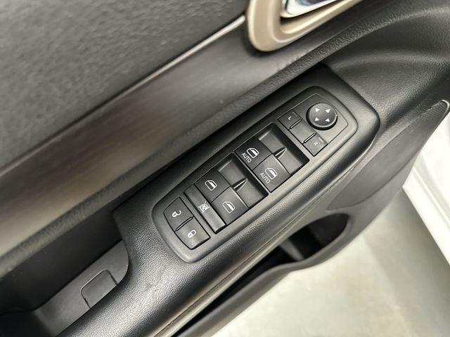 used 2015 Jeep Grand Cherokee car, priced at $12,263